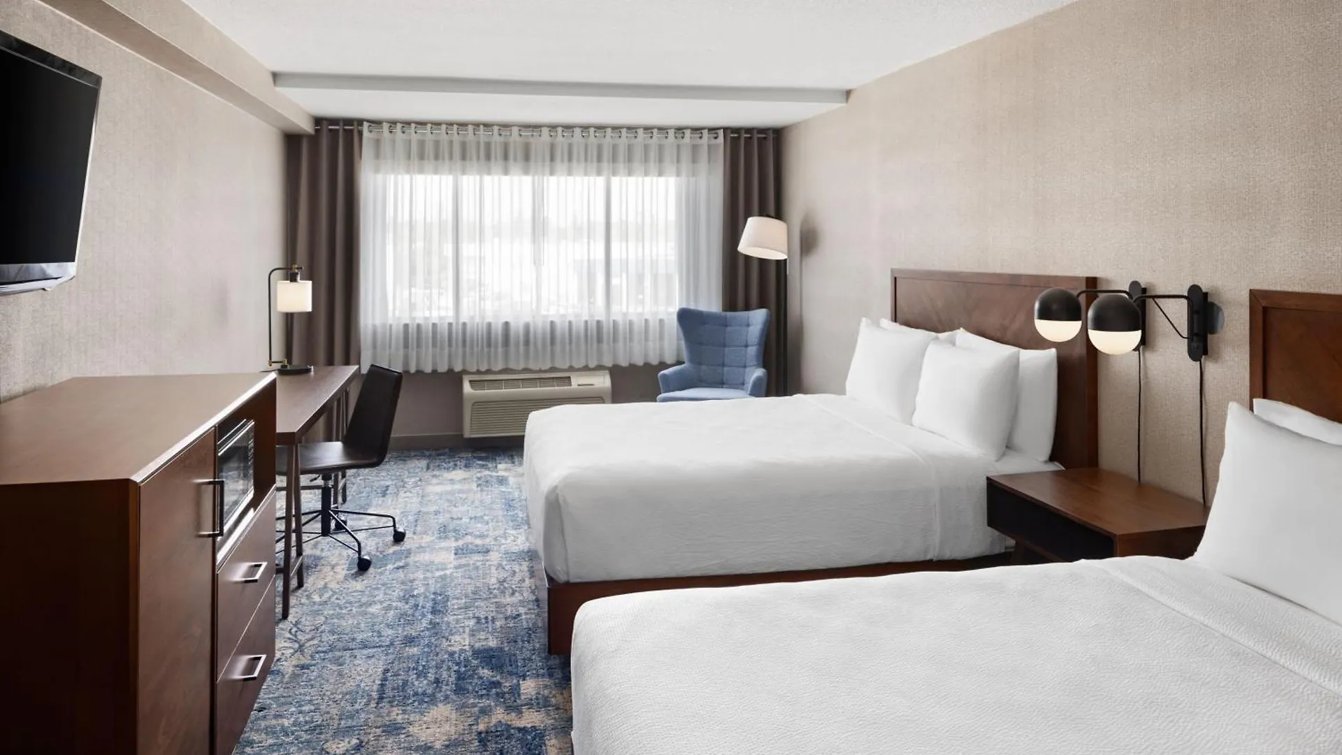 Hotel Four Points By Sheraton Edmonton South