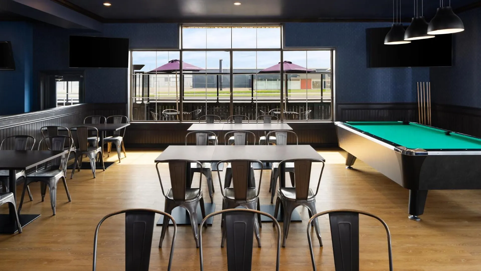 Hotel Four Points By Sheraton Edmonton South