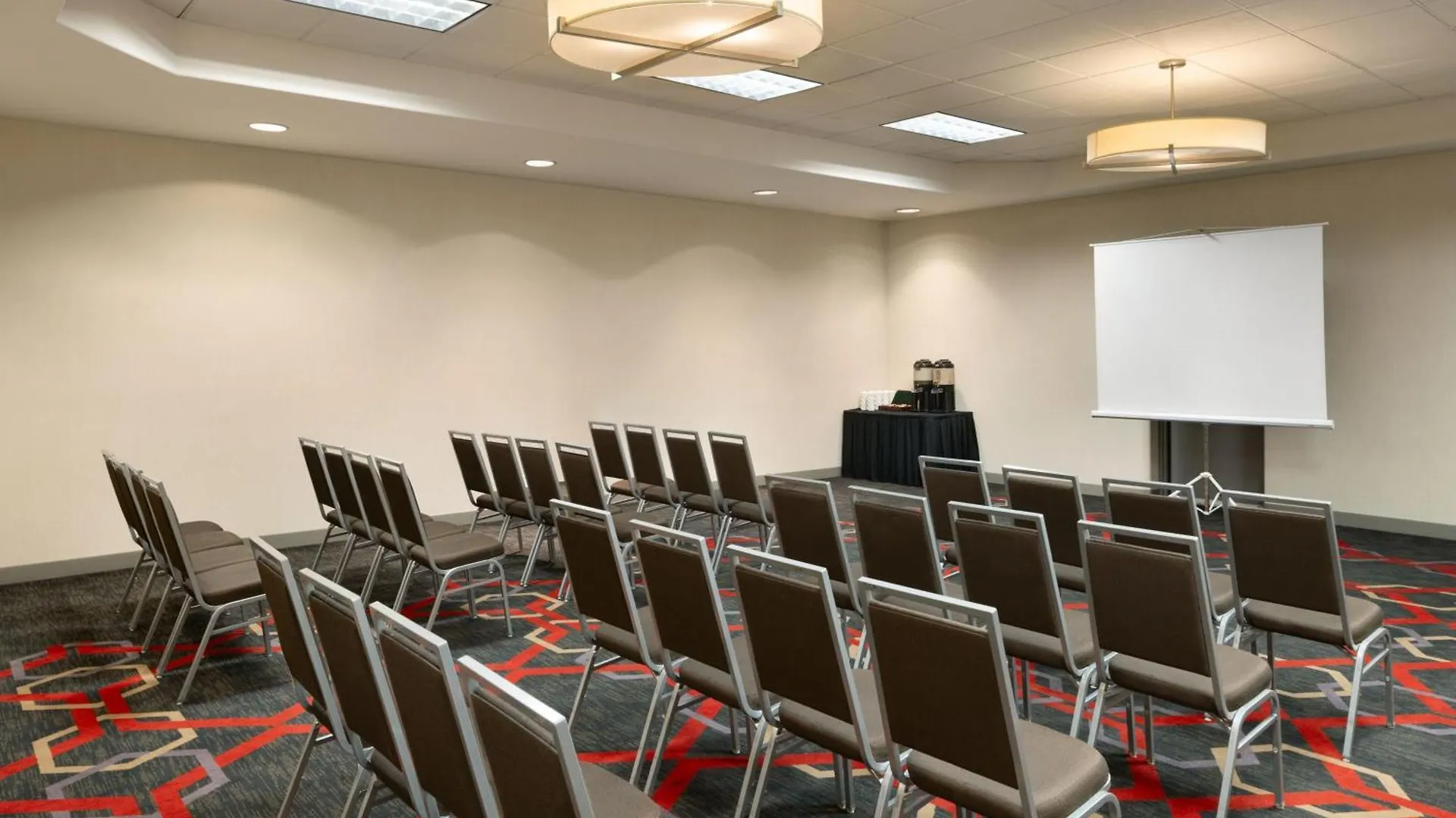Four Points By Sheraton Edmonton South 3*,  Canada