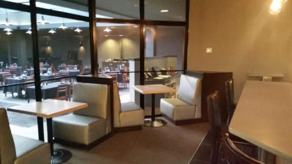 Four Points By Sheraton Edmonton South Canada